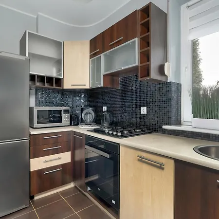 Dwupoziomowy Zmigrodzka Z Tarasem W Poznaniu By Renters Appartamento *