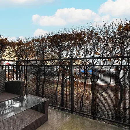 Dwupoziomowy Zmigrodzka Z Tarasem W Poznaniu By Renters Appartamento